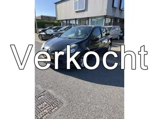 Renault Clio Estate 1.2 TCE Corporate Sport Airco. Keurig nette en goed rijdende Clio.Nieuwe Apk 12-