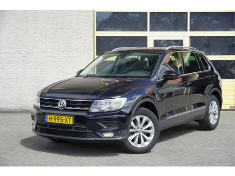 Volkswagen Tiguan 1.5 TSI ACT 150PK! Automaat Comfortline Business BJ2020 Lmv 17" | Led | Pdc | Elek