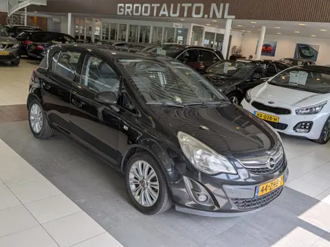 Opel Corsa 1.2-16V Cosmo Airco, Cruise Control, Trekhaak, Stuurbekrachtiging