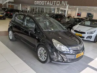 Opel Corsa 1.2-16V Cosmo Airco, Cruise Control, Trekhaak, Stuurbekrachtiging