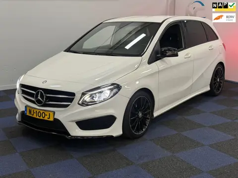 Mercedes-Benz B-klasse 160 Business / NAVI-MULTIEMEDIA / NETTE AUTO / RIJDT SCHAKELT GOED