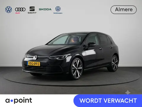 Volkswagen Golf 1.5 eHybrid Life Edition 204 pk Automaat (DSG) | Verlengde garantie | Navigatie via 