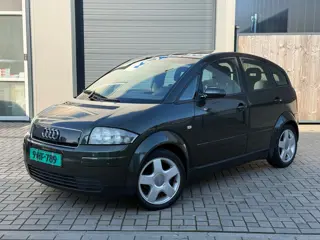 Audi A2 1.4 Radio rijd en schakelt 6 mnd apk