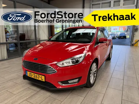 Ford FOCUS Wagon 1.5 EcoBoost 150 pk Titanium | Trekhaak | 1500 kg trekgewicht | Voorruitverw. | 17"