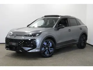 Volkswagen T-Roc 1.5 eTsi R-Line First Edition (bj 2026)