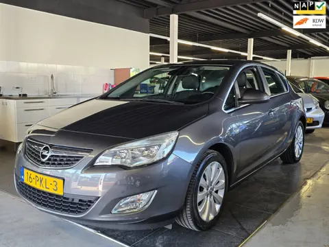 Opel Astra 1.4 Turbo Cosmo/AIRCO/CRUISE/N.A.P/BOEKJES/
