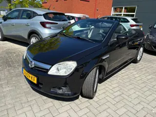 OPEL TIGRA 1.4-16V LINEA NERA