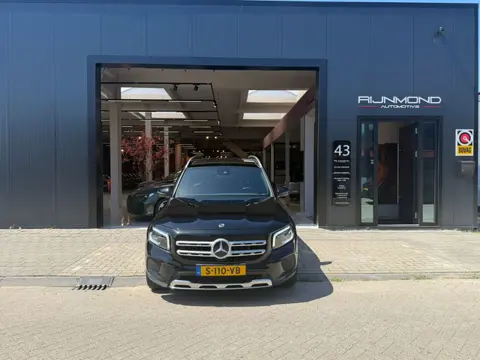 Mercedes-Benz GLB 220 d Premium Plus