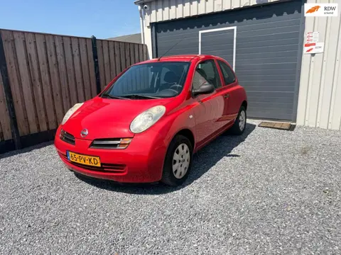 Nissan Micra 1.0 basis