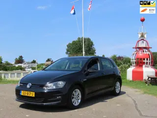 Volkswagen Golf 1.0 TSI Trendline