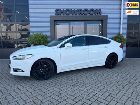 Ford Mondeo Wagon 1.5 Titanium AUTOMAAT|PANO|STOEL EN STUURVERWARMING|CAMERA|NAVI