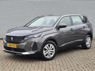 Peugeot 5008 1.2 PureTech 7 Persoons Navi Carplay Camera Trekhaak Dealer Onderhouden