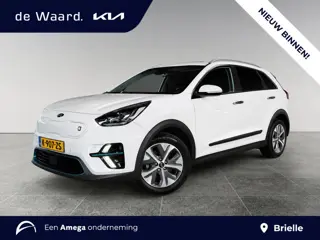 Kia e-Niro DynamicPlusLine EV 64kWh 204pk | SOH 100% | 3-FASEN LADER | WARMTEPOMP | SCHUIF/KANTELDAK