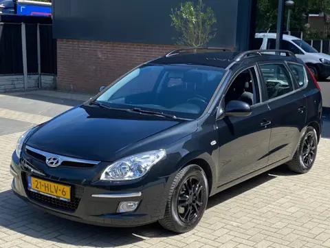 Hyundai I30 CW 1.6i Dynamic NIEUWSTAAT XENON AIRCO ELEKT PAKKET