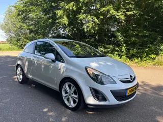 Opel Corsa 1.4 Turbo Color Ed. | Sport | Clima | Navi | APK 07-2027