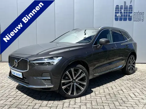 Volvo XC60 2.0 T8 Plug-in hybrid AWD Plus Bright Navigatie Trekhaak Panoramadak Luchtvering Elek Spo