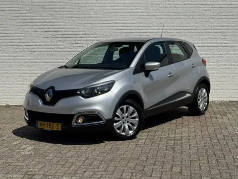 Renault Captur 1.5 dCi Expression Navi Trekhaak Airco Cruisecontrol