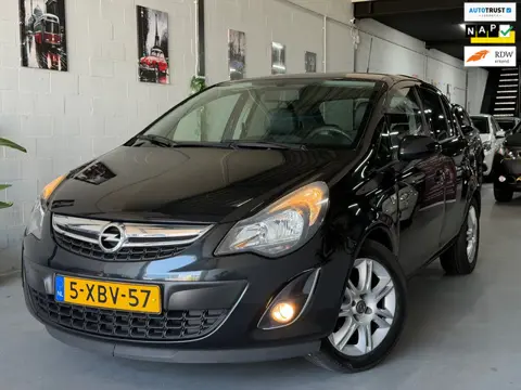 Opel Corsa 1.2-16V BlitZ/ nap/ 2e EIG/ dealeronderhouden/ 1jaar apk/ volle opties.