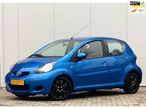 Toyota Aygo 1.0-12V Comfort 5 DEURS AIRCO NAVI CARPLAY