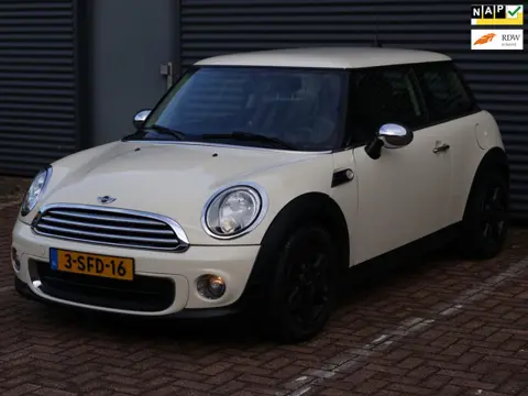 Mini Mini 1.6 One Pepper|Nav|Cruise|Airco|MFS|LMV