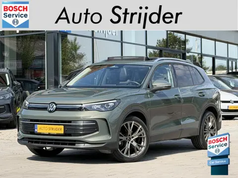 Volkswagen Tiguan 1.5 eTSI Life Edition 20LM | Panodak | El.klep | Stoelverw | Camera