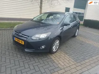Ford Focus Wagon 1.0 EcoBoost Titanium