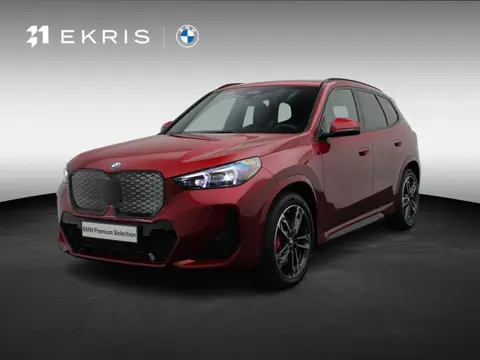 BMW iX1 eDrive20 M Sportpakket Pro | Premium Pack | Comfort Pack | Stuurwielrand verwarmd | Panorama