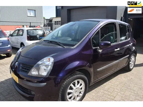 Renault Modus 1.6-16V Exception