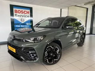 Volkswagen Tiguan 1.5 eHybrid R-Line Edition 272 PK Full Option, Panoramadak ,  Headup , Trekhaak, L