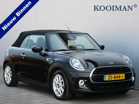 MINI Cabrio 1.5 One Salt 102 Pk Navi / Apple Carplay / PDC / Stoelverwarming