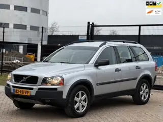 Volvo XC90 2.5 T Momentum|7PERS|AUT|LEDER|PSENSOR|TREKHAAK
