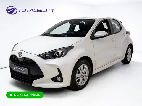 Toyota Yaris 1.5 Hybrid 115 Active | Stoel- stuurverwarming | Camera | Apple carplay/Android auto | 