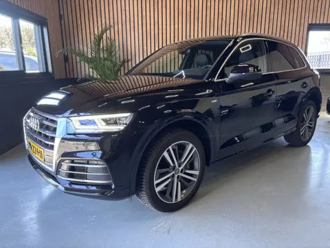 Audi Q5 2.0 TFSI Launch Edition 252PK (bj 2017, automaat)