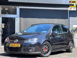 Volkswagen Golf 2.0 TFSI GTI MILLTEK / CLIMA / CRUISE / CARPLAY