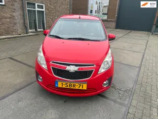 Chevrolet Spark 1.0 16V L 126000 km )))