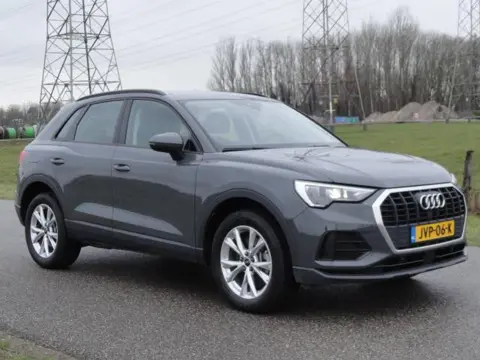 Audi Q3 45 TFSI e Advanced Full LED I NAVIG I LEER I CAMERA
