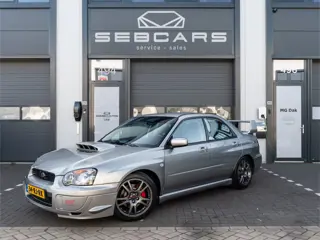 Subaru Impreza 2.0 WRX AWD UNIEK EN IN ZEER GOEDE STAAT! STI LOOK, SPORTUITLAAT, APPLE CARPLAY