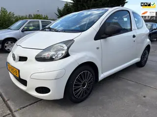 Toyota Aygo 1.0-12V Access 166166 KM NAP NWE APK