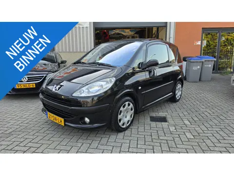 Peugeot 1007 1.4 Gentry Goed werkende airco, Nette Auto!!