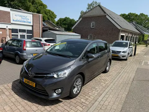 Toyota Verso 1.8 VVT-i Business AUTOMAAT