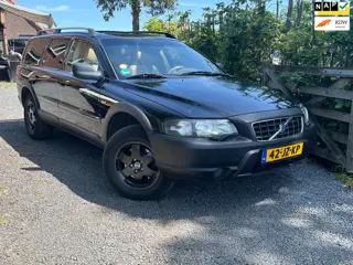 Volvo XC70 V70 CrossCountry 2.5 T AWD Geartronic C.L. |4X4|LPG|Dakje|Leder