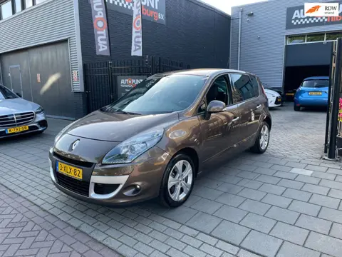 Renault Scénic 2.0 Dynamique Automaat Airco Navi PDC NAP APK