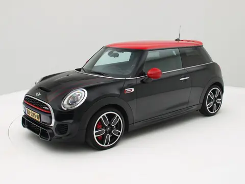 MINI 3-deurs 2.0 John Cooper Works 1E Eig. NL.auto. 232pk