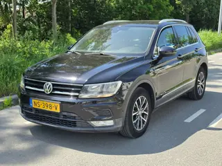 Volkswagen Tiguan 2.0 TDI Comfortline Business / AIRCO / DSG
