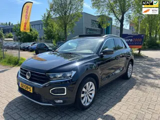 Volkswagen T-Roc 1.0 TSI Style - PANORAMA - DIGITAL DASH !