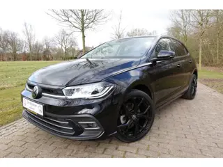 Volkswagen Polo 1.0 TSI Style | Adaptieve cruise control | Stoelverwarming | Bluetooth | LED | 18 IN