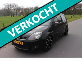 Ford Fiesta 1.4 16v Ambiente