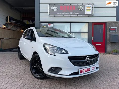Opel Corsa 1.4i 16v Black & White Edition