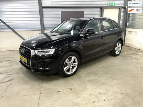 Audi Q3 2.0 TFSI quattro Sport S Line trekhaak 2e eigenaar