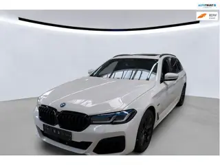 BMW 5-serie Touring 530e xDrive M-pakket Panodak Laserlight El. Trekhaak – All-in